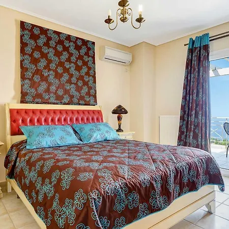 Bay Villa *